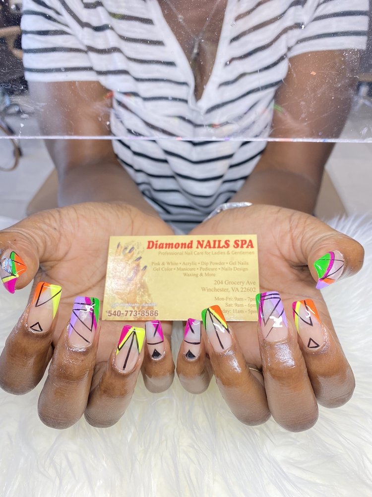 DIAMOND NAILS SPA Updated October 2024 25 Photos & 19 Reviews 204