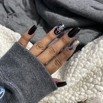 Nails 2005 - Acrylics - Nail Salons Near Me - Kennewick, Washington