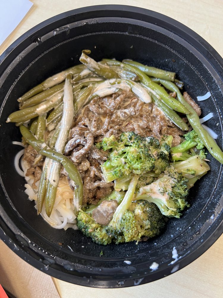 Food from Oryza Asian Grill