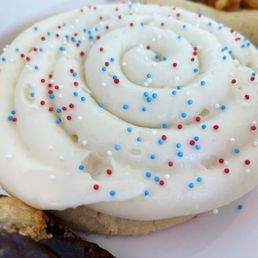 Birthday cake (patriotic). Follow @ohiofoodlover on Instagram for more Ohio eats #ohiofoodlover Birthday cake (patriotic). Follow @ohiofoodlover on Instagram for more Ohio eats #ohiofoodlover