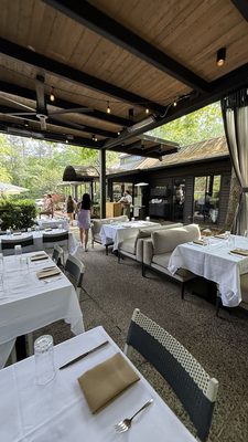 THE CHASTAIN - Restaurant by null