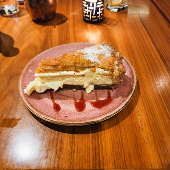 Amylos Taverna - Cheesecake Baklava - Seafood Near Me - Astoria, New York Amylos Taverna - Cheesecake Baklava - Seafood Near Me - Astoria, New York