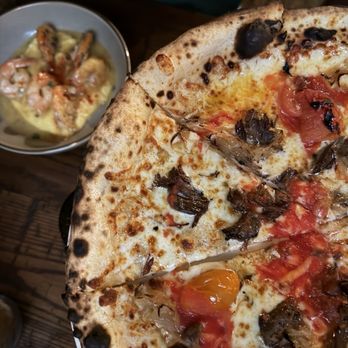 Rocca Pizzeria - Italian Near Me - Baton Rouge, Louisiana Rocca Pizzeria - Italian Near Me - Baton Rouge, Louisiana