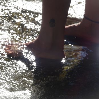 Umpachene Falls - Cooling off our feeties - Hiking Near Me - New Marlborough, Massachusetts Umpachene Falls - Cooling off our feeties - Hiking Near Me - New Marlborough, Massachusetts