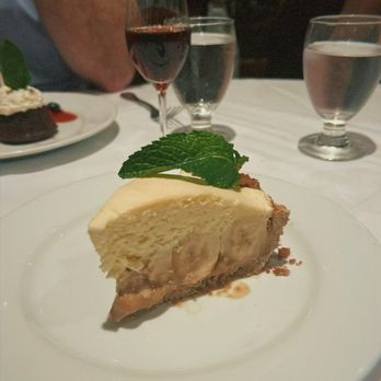 Gallaghers Steakhouse Boca Raton - Banana cream pie - Steakhouses Near Me - Boca Raton, Florida