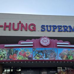 Vinh Hung Supermarket - Can't Hate on a Supermarket That Was Once a Movie Theater