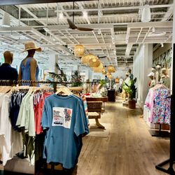 Tommy Bahama | Marlin Bar - The Tommy bahama store that's connected to the restaurant