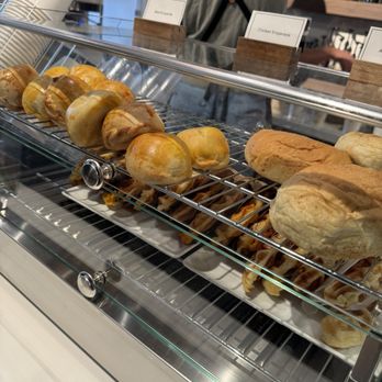 Varraco Coffee + Roasters - Adobo pandesal - Coffee & Tea Near Me - Palm Desert, California