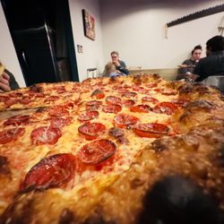 Boonies Pizza - Yummy classic