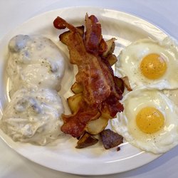 62 Classic' Diner - Uncle Larry's Biscuit and Gravy Combo