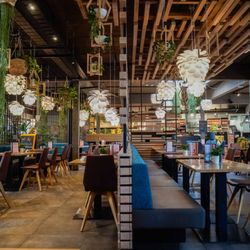 Kiefl Café & Restaurant - Großräumiges, modernes Café & Restaurant