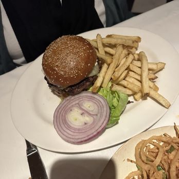 Mustards Grill - New American Near Me - Napa, California