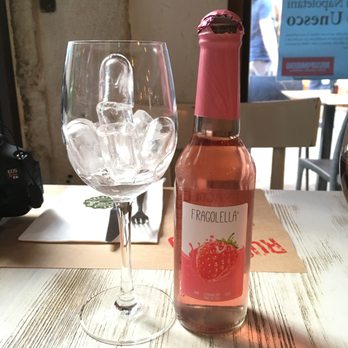 Rossopomodoro - strawberry wine cooler - Napoletana Near Me - Venezia, VE Rossopomodoro - strawberry wine cooler - Napoletana Near Me - Venezia, VE