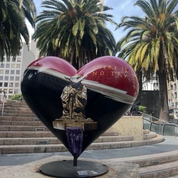 Union Square - There is no try if you don't have heart - Shopping Centers Near Me - San Francisco, California Union Square - There is no try if you don't have heart - Shopping Centers Near Me - San Francisco, California
