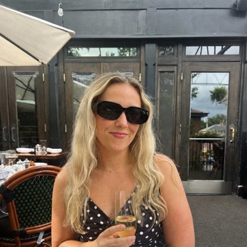 Lindey's - New American Near Me - Columbus, Ohio