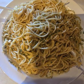 Blazing Crawfish - Garlic noodles - Seafood Near Me - Everett, Washington