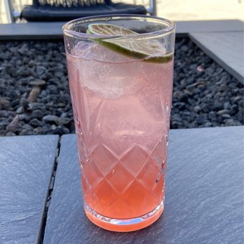 Atlas Landing - Passion cocktail - Cocktail Bars Near Me - Reno, Nevada