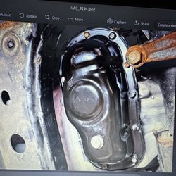 Sullivan Brothers Toyota - Oil pan, with rusty bolts not replaced