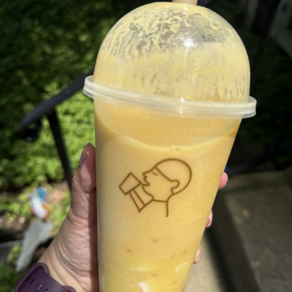 HeyTea - Coconut Mango Boom - Bubble Tea Near Me - Tysons, Virginia HeyTea - Coconut Mango Boom - Bubble Tea Near Me - Tysons, Virginia