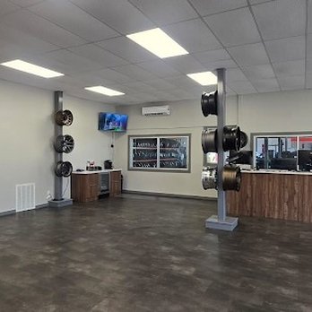 Tire Store Service Center - Tires Near Me - Palestine, Texas Tire Store Service Center - Tires Near Me - Palestine, Texas