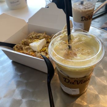 Da Vien Coffee - I just ordered this drink and desserts. They are very delicious. You guys should try... - Desserts Near Me - Westminster, California