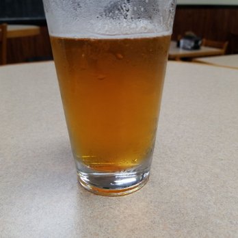 Mountain Mike's Pizza - Waiting on a large Garlic Tuscan...having a Racer 5 IPA - Pizza Near Me - Berkeley, California Mountain Mike's Pizza - Waiting on a large Garlic Tuscan...having a Racer 5 IPA - Pizza Near Me - Berkeley, California