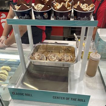 Cinnabon Swirl - Bakeries Near Me - Pasadena, California