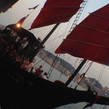 張保仔 - Aqua Luna - Ferries Near Me - Hong Kong, HK