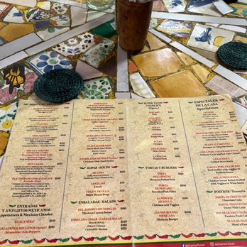 Charlie's - Charlie's Menu - Mexican Near Me - Tulum, ROO