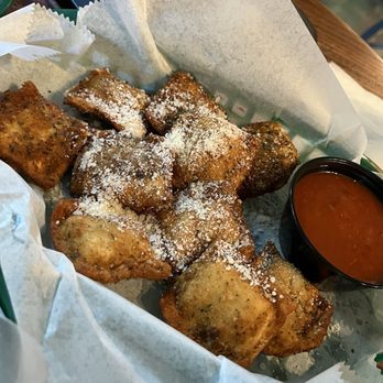 Seamus McDaniel's - Toasted Raviolis - Burgers Near Me - Saint Louis, Missouri