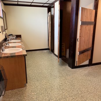 Texas Route 66 RV Park - Bathroom - RV Parks Near Me - Shamrock, Texas Texas Route 66 RV Park - Bathroom - RV Parks Near Me - Shamrock, Texas