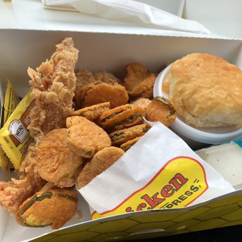 Chicken Express - 4 strip combo - Fast Food Near Me - New Braunfels, Texas
