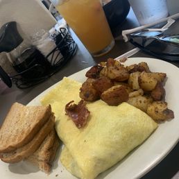 Hash Omelette with home fries and Sangria Hash Omelette with home fries and Sangria