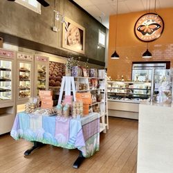 La Monarca Bakery & Cafe - Inside