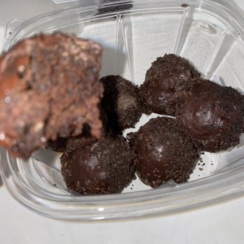 Patticakes Bakery - Oreo Brownie Bites - Bakeries Near Me - Wailuku, Hawaii Patticakes Bakery - Oreo Brownie Bites - Bakeries Near Me - Wailuku, Hawaii