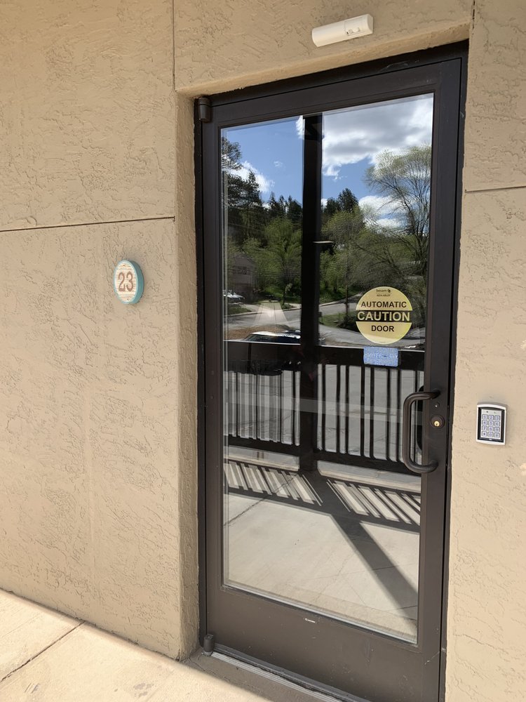 Santosha - Wellness in Motion Logo