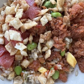 Poké Munch - Tuna bowl custom - Hawaiian Near Me - Creve Coeur, Missouri Poké Munch - Tuna bowl custom - Hawaiian Near Me - Creve Coeur, Missouri
