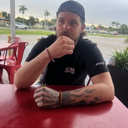 Patiently waiting for 5 min for a great local wallet friendly burger Patiently waiting for 5 min for a great local wallet friendly burger