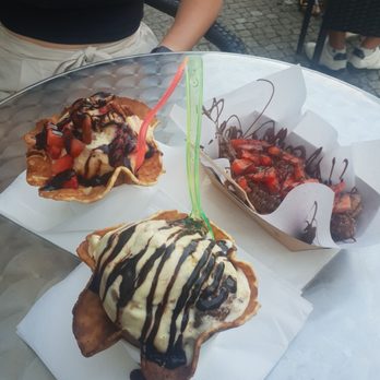 Misch Misch - Ice Cream & Frozen Yogurt Near Me - Berlin, BE Misch Misch - Ice Cream & Frozen Yogurt Near Me - Berlin, BE