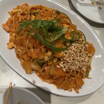 Flock to the Wok - Drunken Noodles - Chinese Near Me - Savannah, Georgia