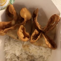 Chuy´s - Crab Rangoon.