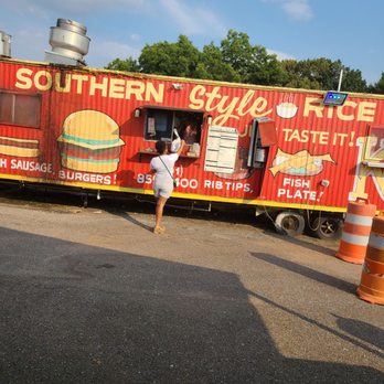 KC's Southern Style Rice - Checking the truck out! - Southern Near Me - Memphis, Tennessee KC's Southern Style Rice - Checking the truck out! - Southern Near Me - Memphis, Tennessee