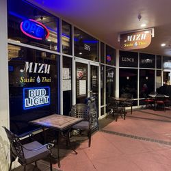Mizu Sushi & Thai - Outside view