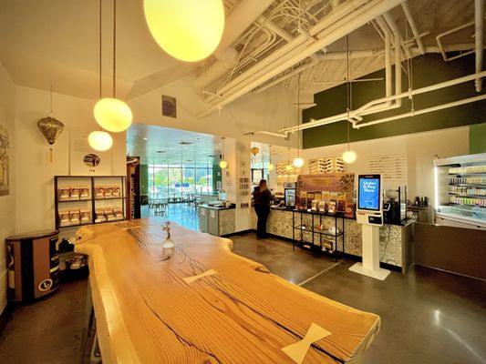 Little Green Cyclo by null