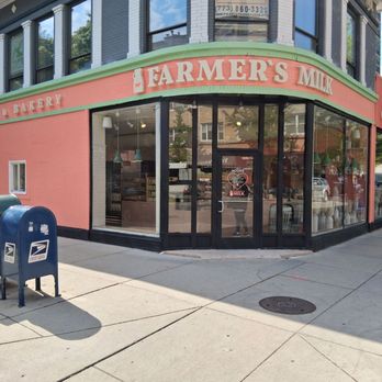 Farmer's Milk - Bakeries Near Me - Chicago, Illinois