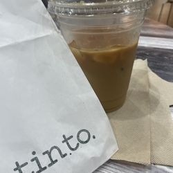 Tinto Coffee - Horchata cold brew, light sweet, and the cute alfahor wrapper.