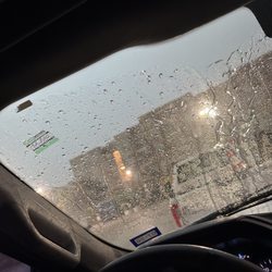 Carrollton Texas - It's raining hard won't be able to work