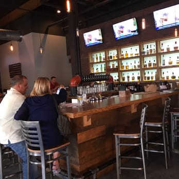 Bacon Bourbon And Beer - Bar area - American Near Me - Washington, Pennsylvania Bacon Bourbon And Beer - Bar area - American Near Me - Washington, Pennsylvania