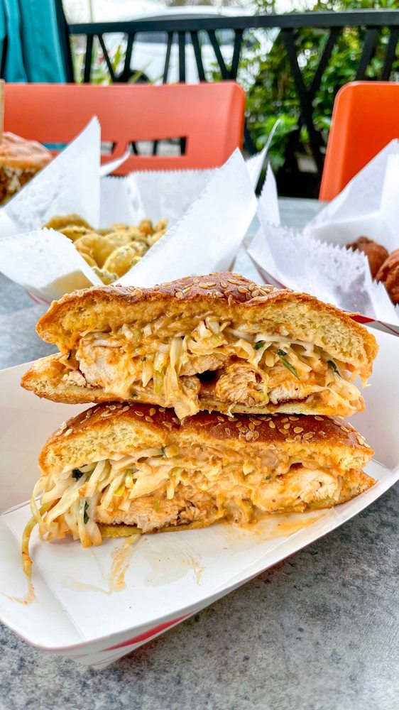 Pinky's Westside Grill