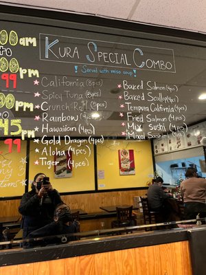 Sushi Kura by null